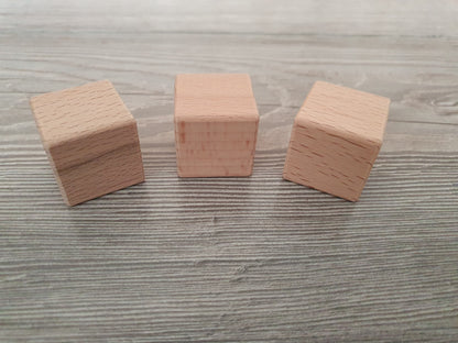 Houten blok 3 x 3 x 3 cm