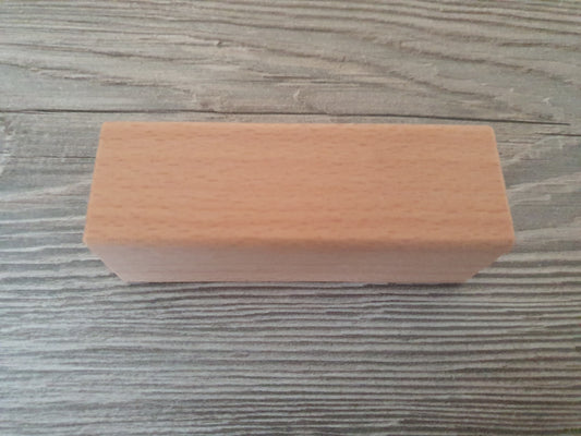 Houten blok 9 x 3 x 3 cm