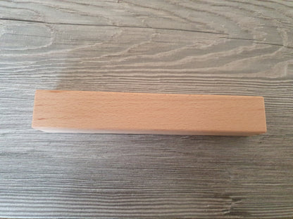 Houten blok 18 x 3 x 3 cm