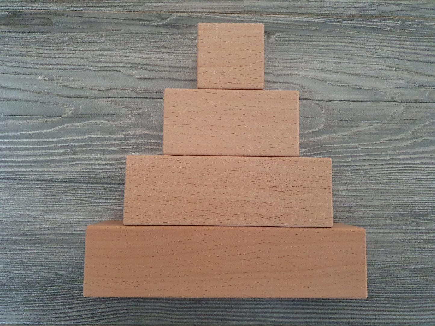 Houten blok 9 x 4,5 x 4,5 cm